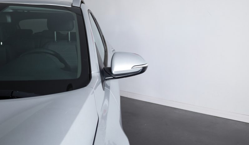 Kia STONIC 1.0T-GDI 6MT DRIVE completo