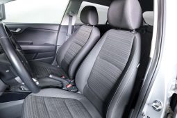 Kia STONIC 1.0T-GDI 6MT DRIVE completo
