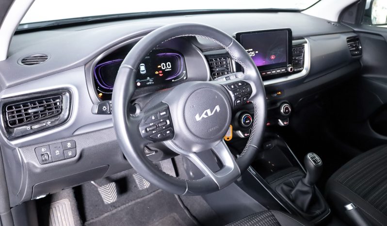 Kia STONIC 1.0T-GDI 6MT DRIVE completo