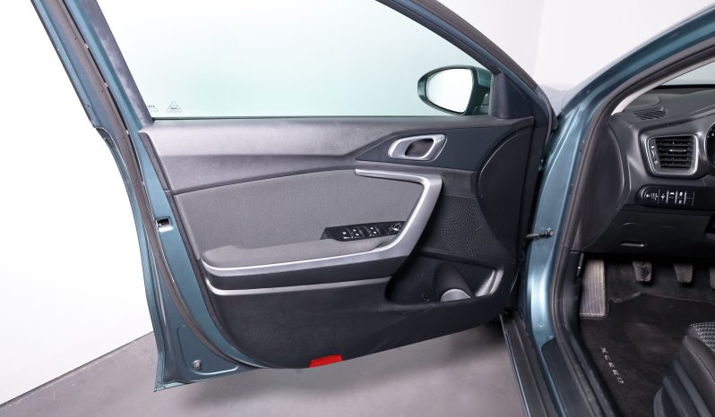 Kia XCeed 1.0 T-GDi 6MT DYNAMIC completo
