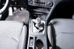 Kia XCeed 1.0 T-GDi 6MT DYNAMIC completo