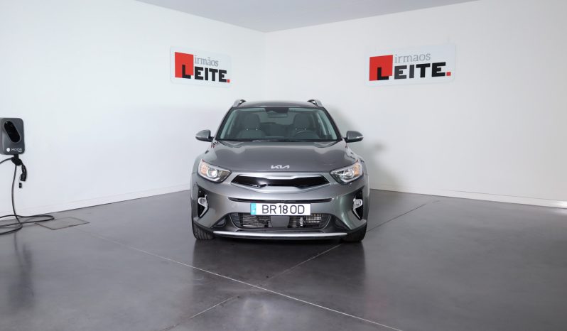 Kia STONIC 1.0T-GDI 6MT DRIVE completo