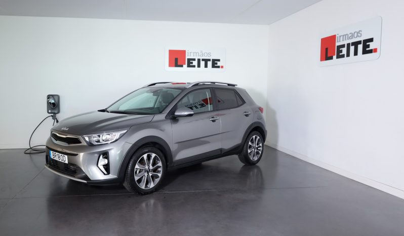 Kia STONIC 1.0T-GDI 6MT DRIVE completo