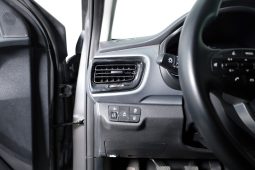 Kia STONIC 1.0T-GDI 6MT DRIVE completo