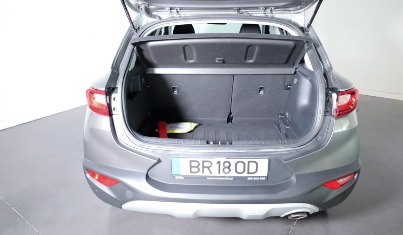 Kia STONIC 1.0T-GDI 6MT DRIVE completo