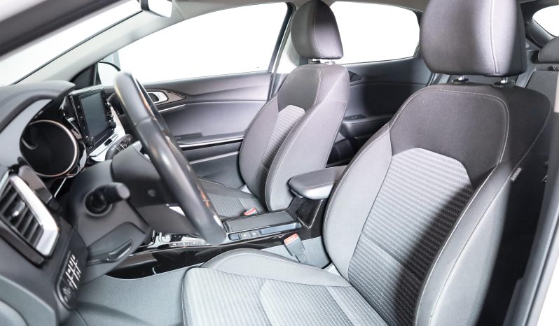 Kia XCeed 1.6 GDI 6DCT PHEV DRIVE completo