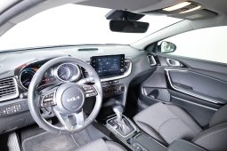 Kia XCeed 1.6 GDI 6DCT PHEV DRIVE completo