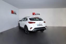 Kia XCeed 1.6 GDI 6DCT PHEV DRIVE completo