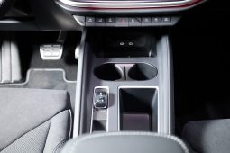 ŠKODA ELROQ 60 SPORTLINE 63KWH 204KM completo