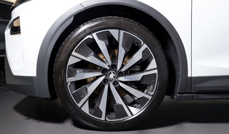 ŠKODA ELROQ 60 SPORTLINE 63KWH 204KM completo