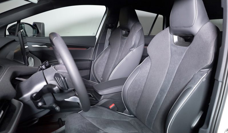 ŠKODA ELROQ 60 SPORTLINE 63KWH 204KM completo