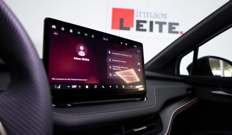 ŠKODA ELROQ 60 SPORTLINE 63KWH 204KM completo