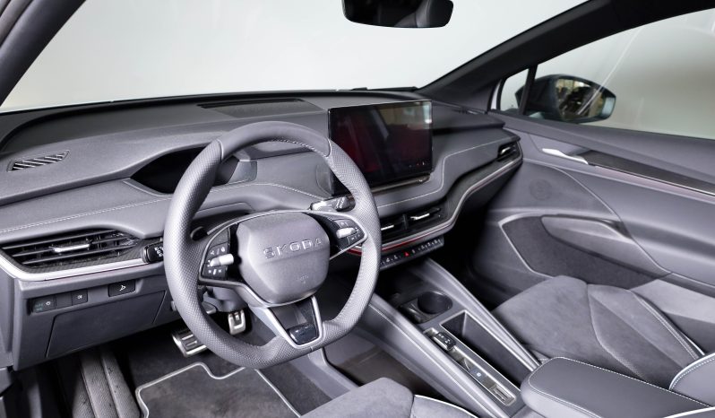 ŠKODA ELROQ 60 SPORTLINE 63KWH 204KM completo