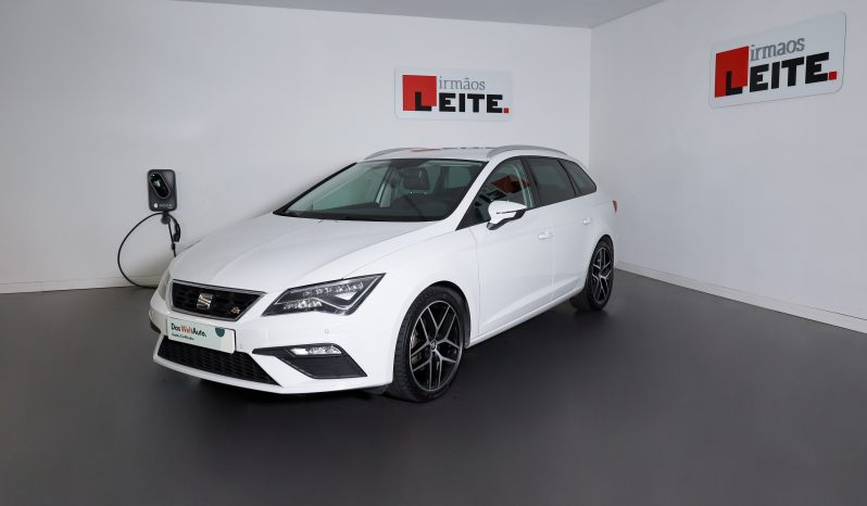 SEAT LEON SPORTSTOURER 2.0 TDI DSG completo