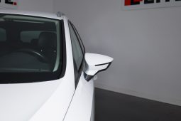 SEAT LEON SPORTSTOURER 2.0 TDI DSG completo