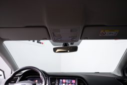 SEAT LEON SPORTSTOURER 2.0 TDI DSG completo