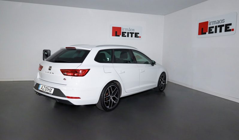 SEAT LEON SPORTSTOURER 2.0 TDI DSG completo