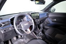 DACIA DUSTER completo