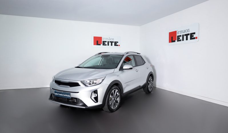 Kia STONIC 1.0T-GDI 6MT DRIVE completo