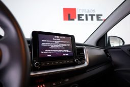 Kia STONIC 1.0T-GDI 6MT DRIVE completo