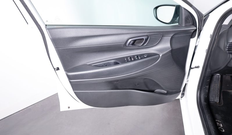 Hyundai I20 1.0T-GDI STYLE MY24+TT completo