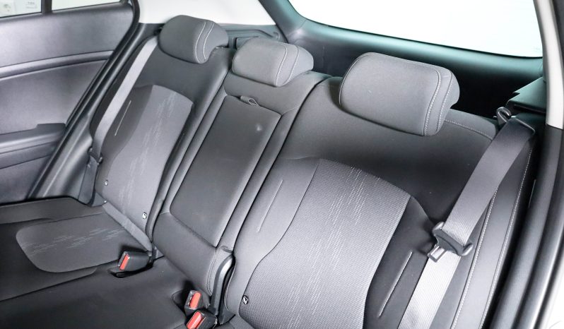 KIA Sportage 1.6 T-GDI 150 HP 6 MT completo
