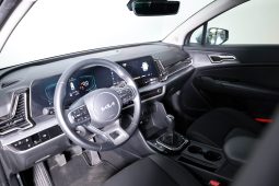 KIA Sportage 1.6 T-GDI 150 HP 6 MT completo