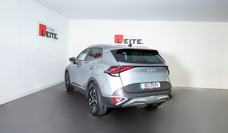 KIA Sportage 1.6 T-GDI 150 HP 6 MT completo
