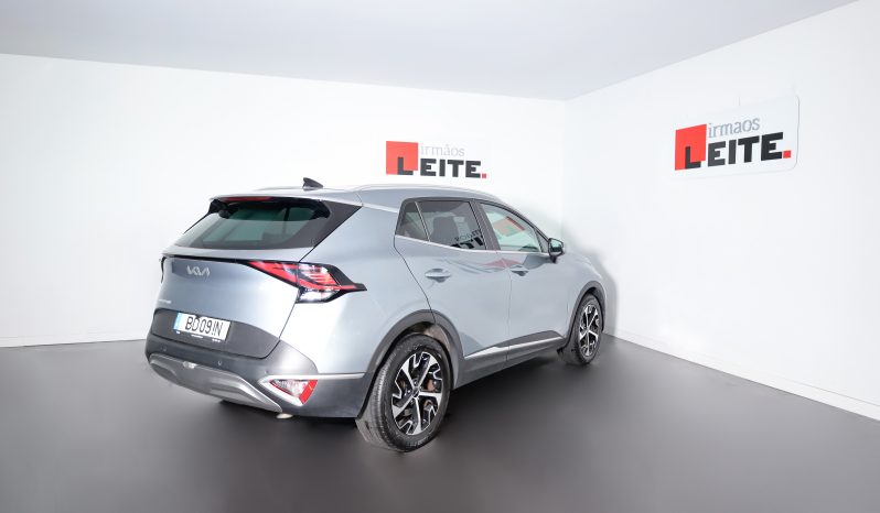 KIA Sportage 1.6 T-GDI 150 HP 6 MT completo