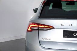 SUPERB BREAK SELECTION 1.5 TSI completo