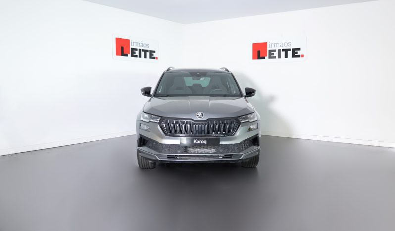 ŠKODA Karoq Sportline completo