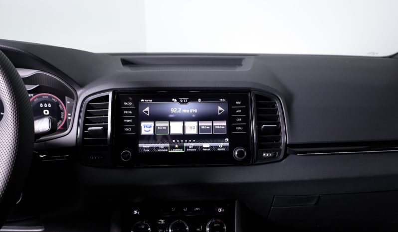ŠKODA Karoq Sportline completo