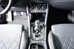 ŠKODA Karoq Sportline completo