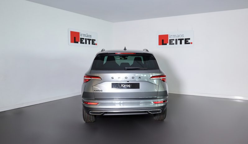 ŠKODA Karoq Sportline completo