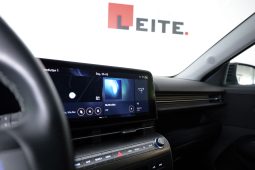 Hyundai Kauai Premium EV 49kWh MY24 (TT) completo