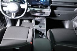 Hyundai Kauai Premium EV 49kWh MY24 (TT) completo