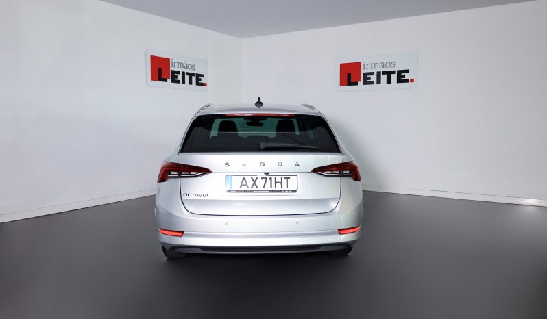 SKODA Octavia BREAK 2.0 TDI 116cv STYLE completo