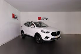 MG ZS Luxury