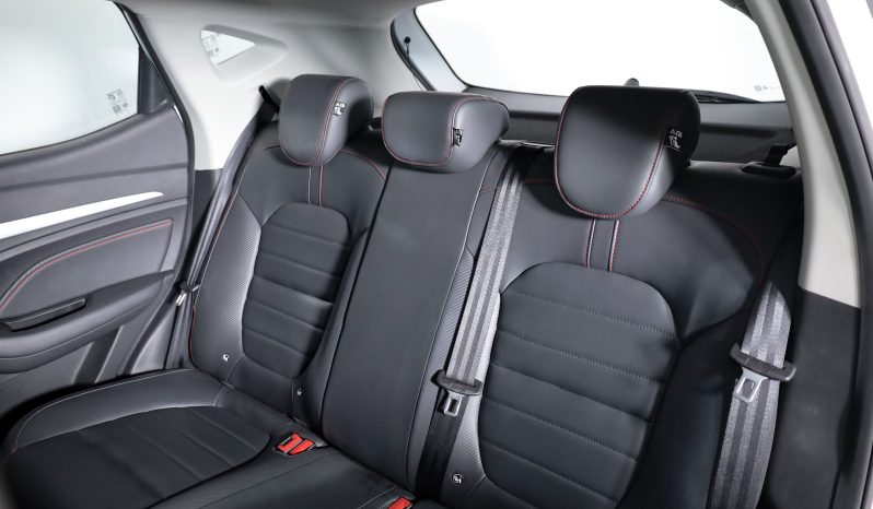 MG ZS Luxury completo
