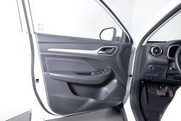 MG ZS Luxury completo