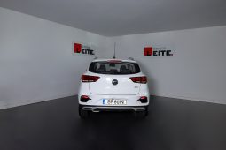 MG ZS Luxury completo