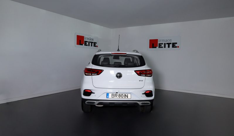 MG ZS Luxury completo