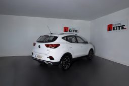 MG ZS Luxury completo