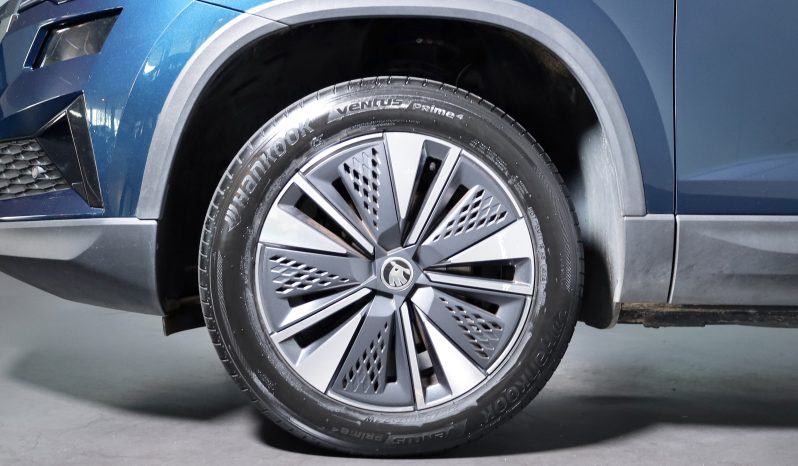 ŠKODA Karoq 1.0 TSI 110cv AMBITION completo