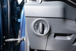 ŠKODA Karoq 1.0 TSI 110cv AMBITION completo