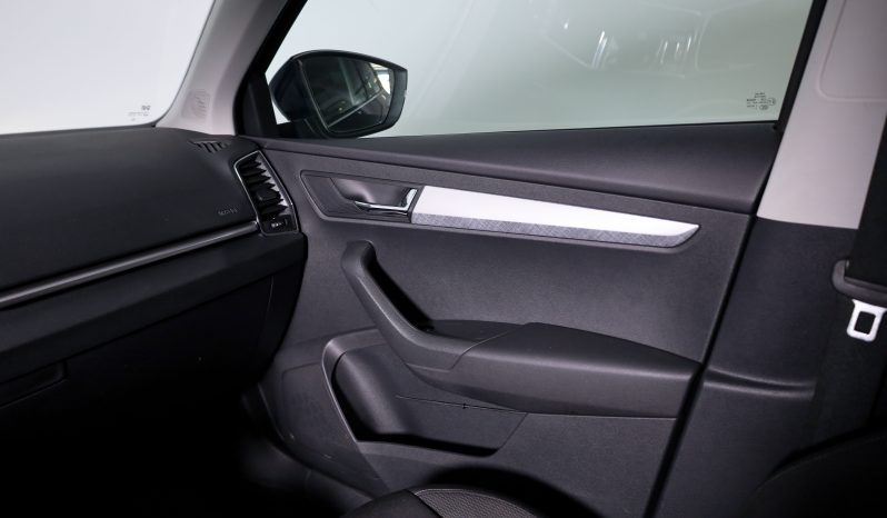 ŠKODA Karoq 1.0 TSI 110cv AMBITION completo
