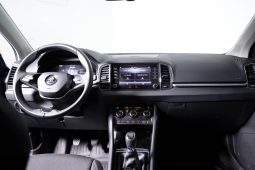 ŠKODA Karoq 1.0 TSI 110cv AMBITION completo