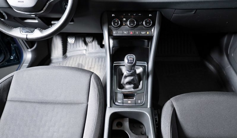 ŠKODA Karoq 1.0 TSI 110cv AMBITION completo