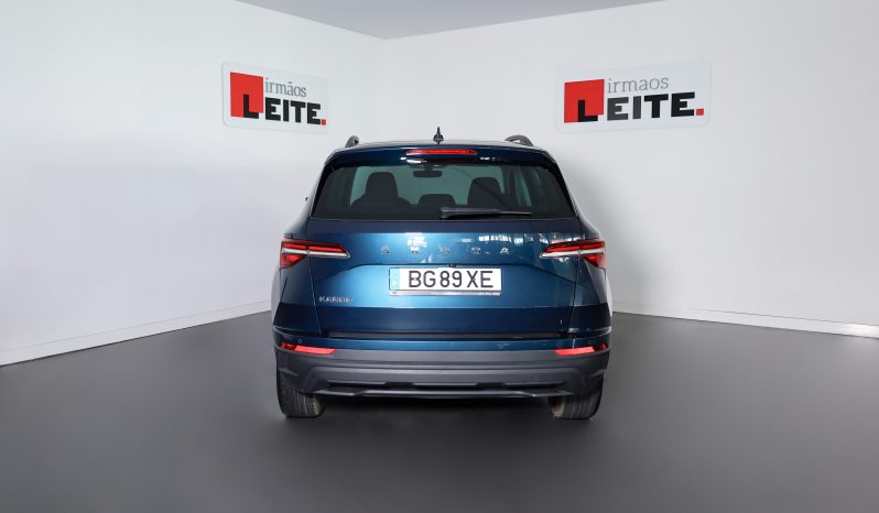 ŠKODA Karoq 1.0 TSI 110cv AMBITION completo