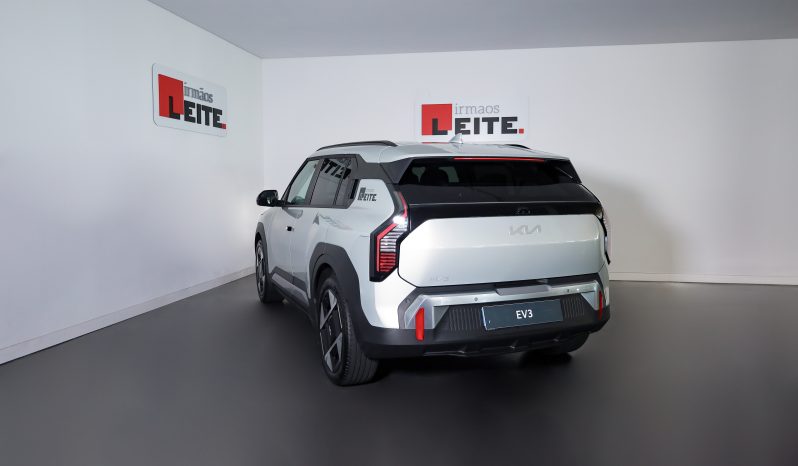 Kia EV3 TECH (81,4 kWh) completo